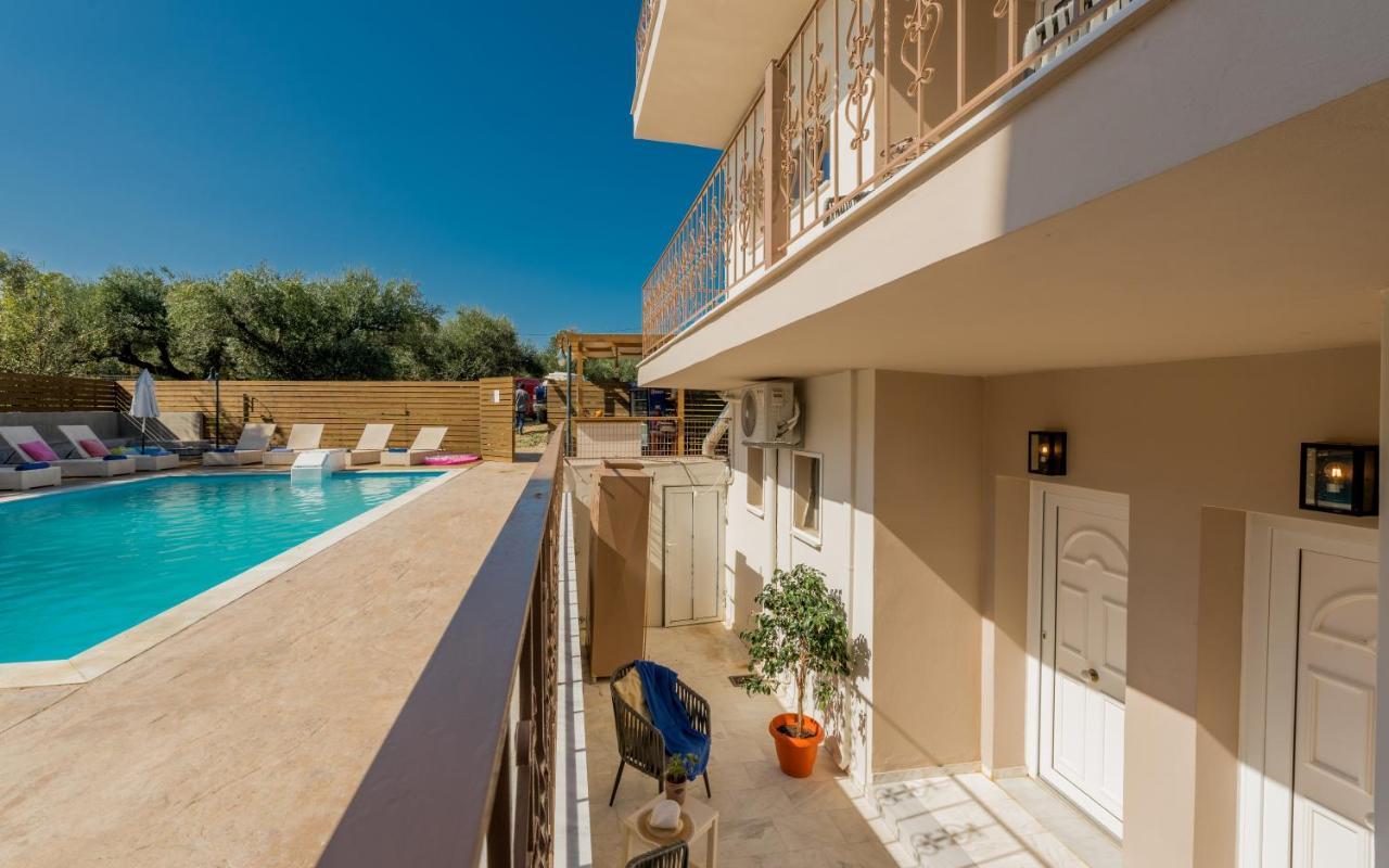 Asante Group Holiday Homes Tsilivi  Extérieur photo