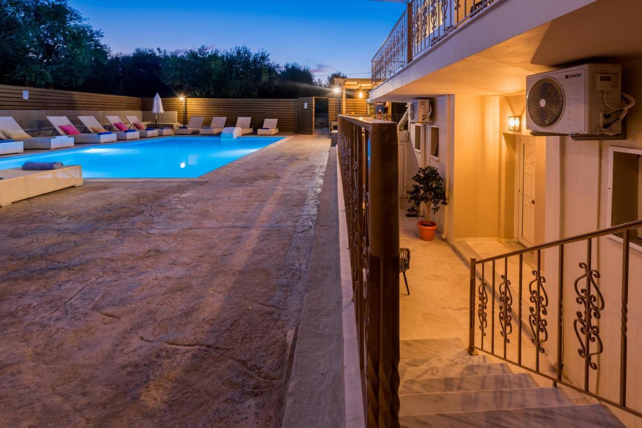 Asante Group Holiday Homes Tsilivi  Extérieur photo