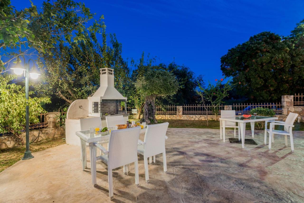 Asante Group Holiday Homes Tsilivi  Extérieur photo